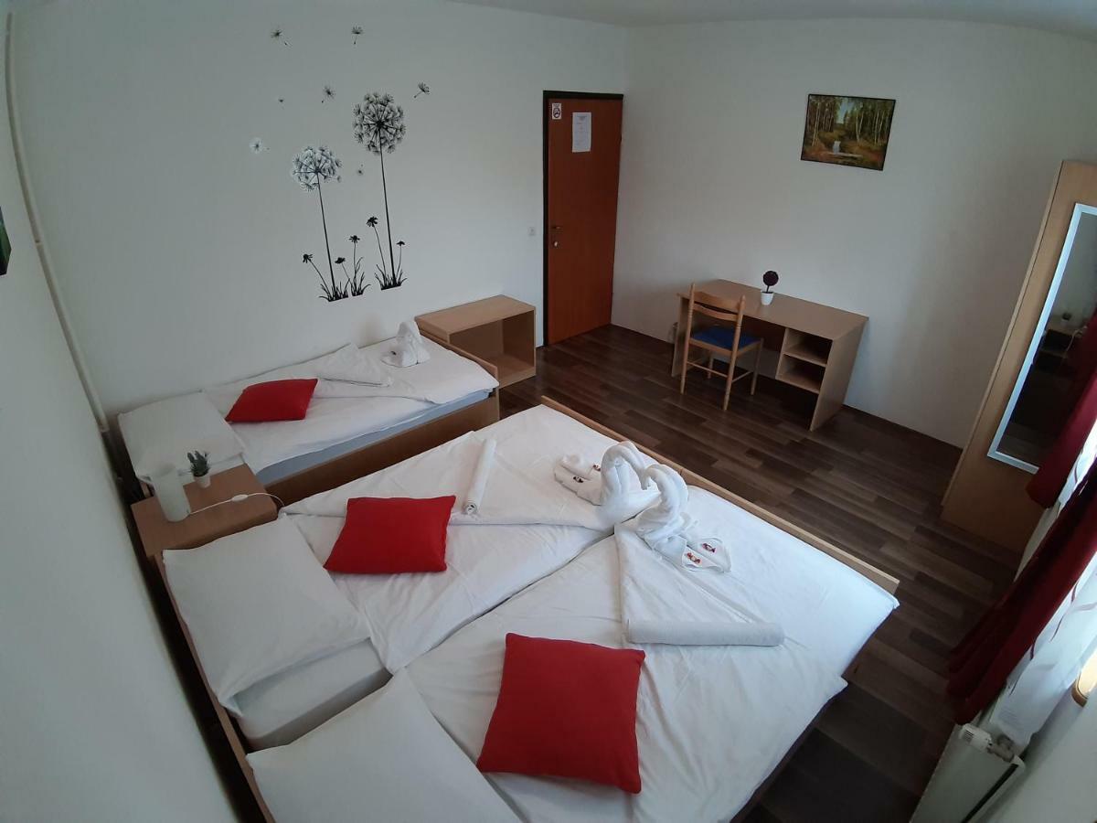 Apartment House Naomi Grabovac (Karlovac)